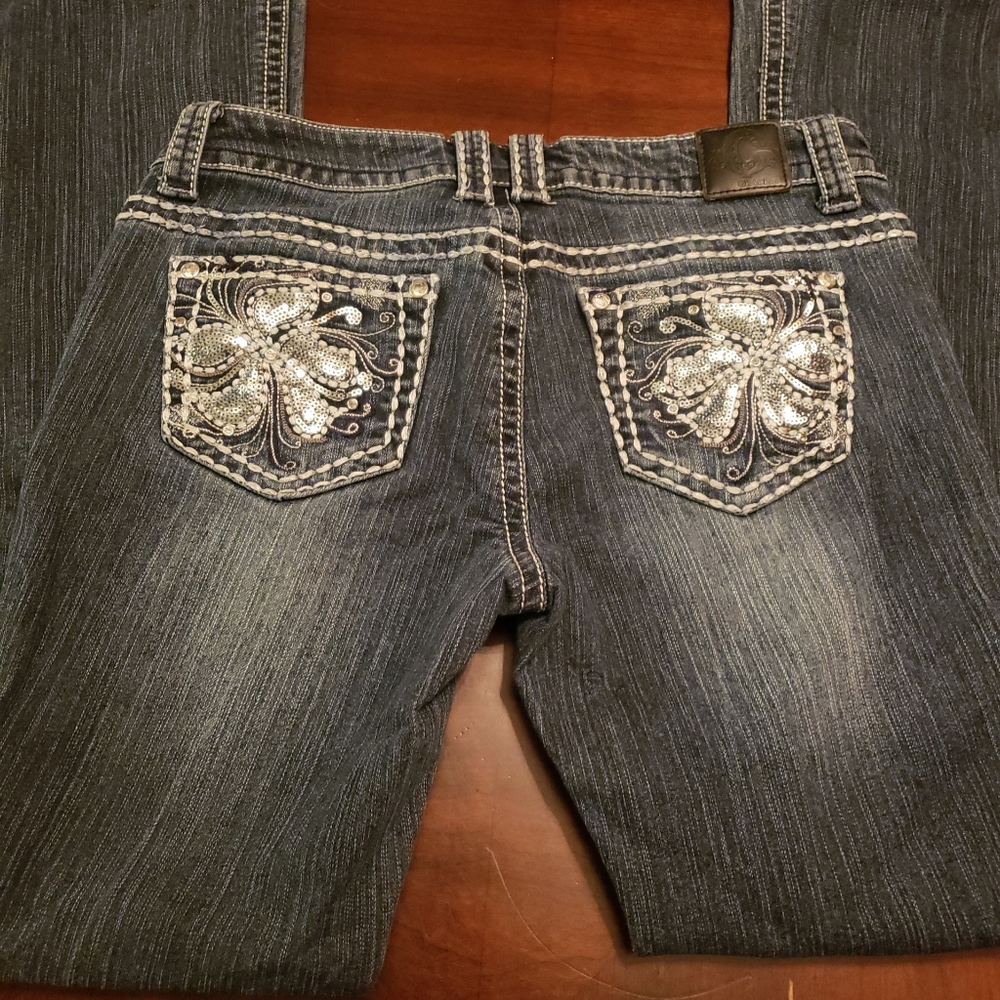Grace in LA Jeans